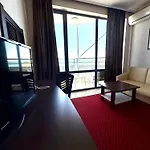 Rеgina Ξενοδοχείο 4*