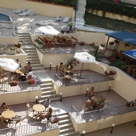 Rеgina Хотел 4*