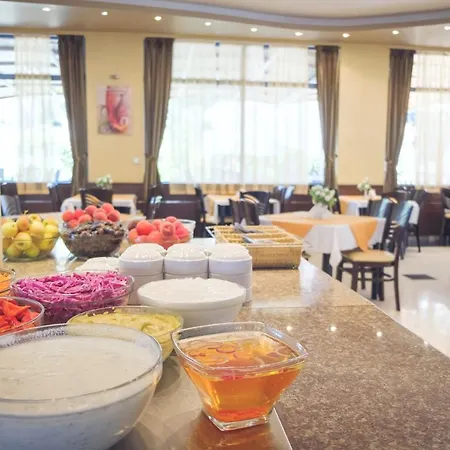 Хотел Rеgina 4*