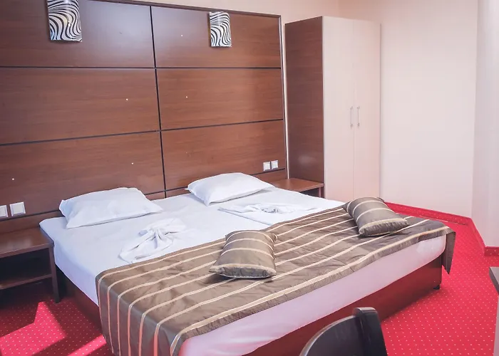 Rеgina גולדן סנדס