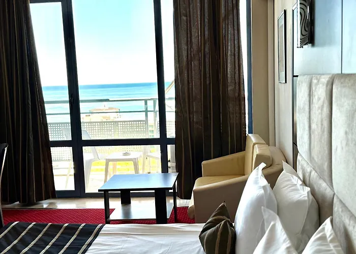 Rеgina גולדן סנדס