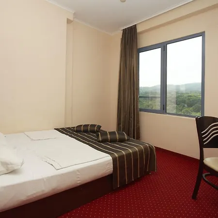 Rеgina Szálloda 4*