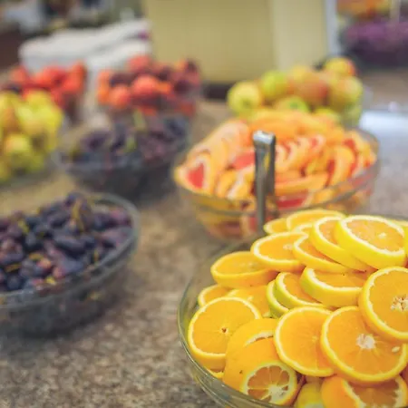 Rеgina Szálloda 4*